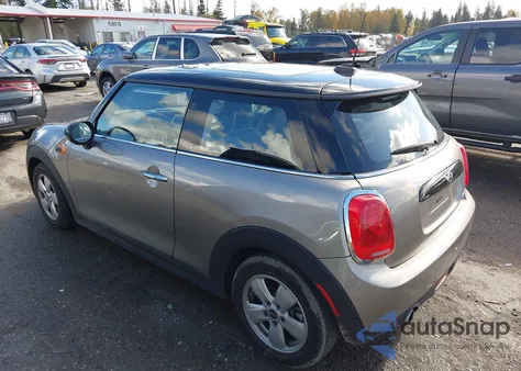2016 Mini Hardtop Cooper from USA, damaged, VIN WMWXP5C57G3B77233